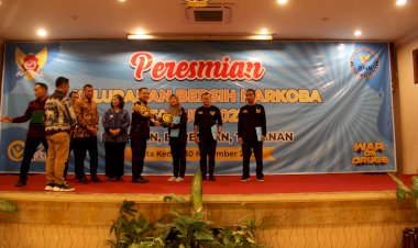 Polres-Kediri-Kota-Bersama-Forkopimda-Resmikan-Kelurahan-Bersih-Narkoba